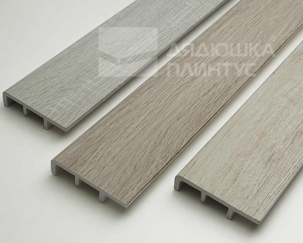 Плинтус ПВХ Рико Концепт 80мм 2,2м 80127