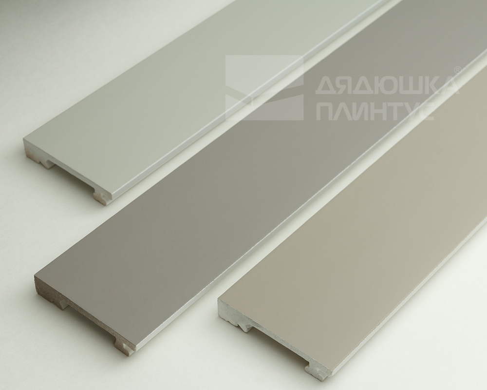 Плинтус из полистирола высокой плотности Волшебная Палочка. Окрашенная. 80мм 2м. RAL 7036