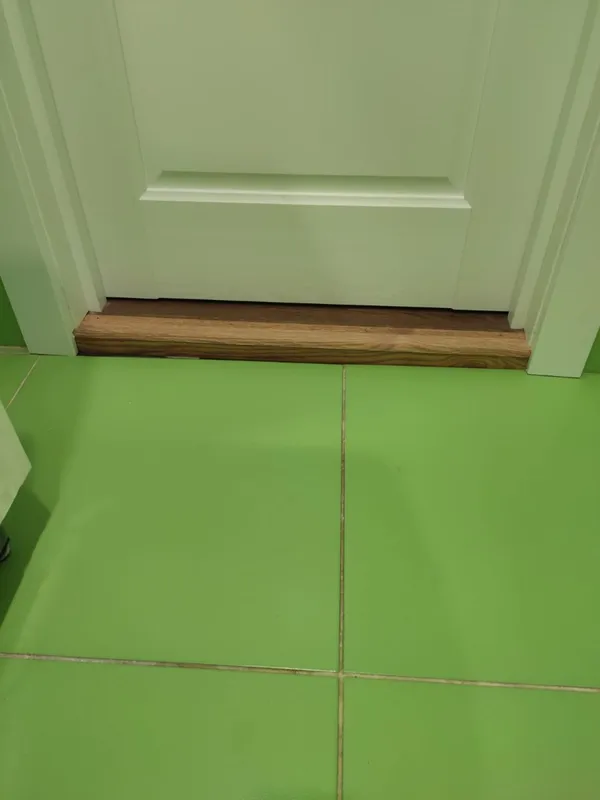 Порог угловой ПУ 04.900.086 Пробка