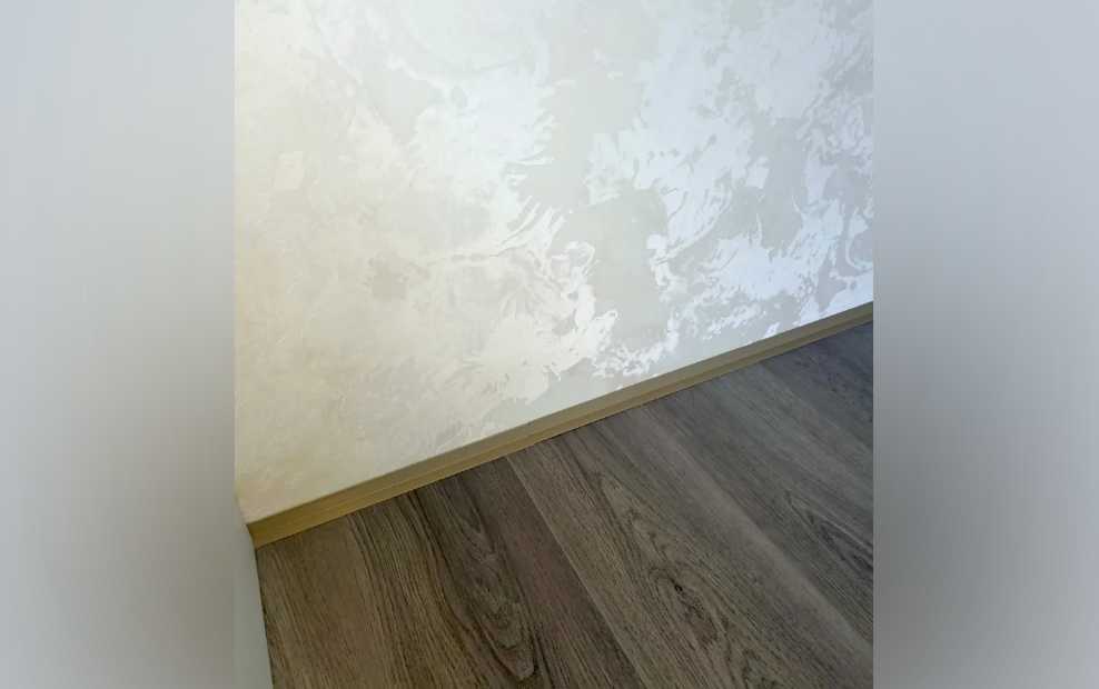 Микроплинтус MSAPL 02.2700.04L Анод бронза