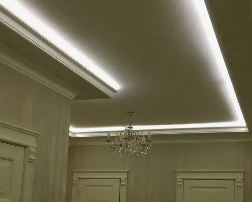 Карниз потолочный из полистирола высокой плотности NMC IL4 60*37,5*2000 Белый под покраску